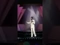 Uno de los temas favoritos de su público, #25Rosas, para que la dediquen de manera especial…