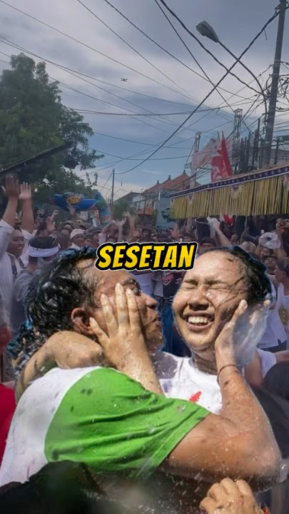 Let's kiss😍| Balinese Tradition🇮🇩