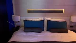 Breakaway Cabin 9916