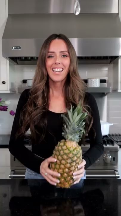 no-knife pineapple hack