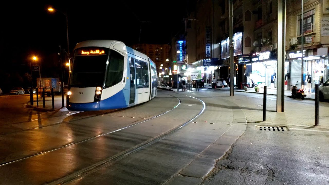 باب الزوار في ليل 🌙The visitors' door in Lille⏰💤💤🌃