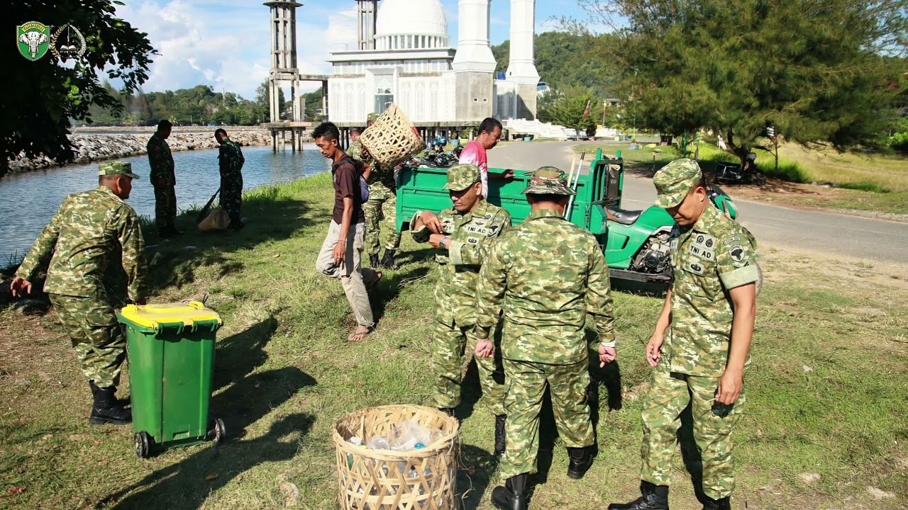 Aksi nyata Kodim 0107/Asel dalam menjaga kebersihan Lingkungan
