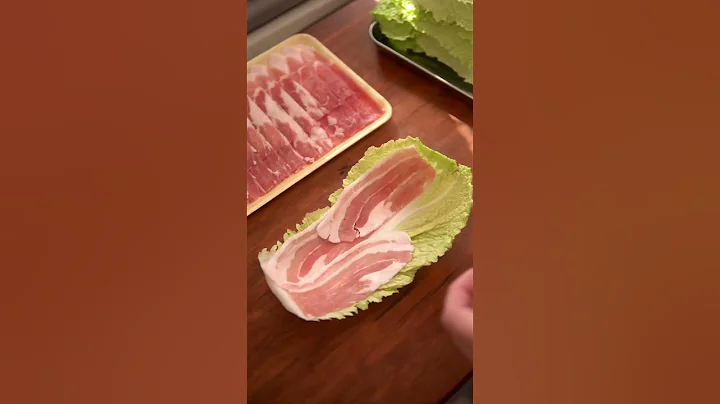 Pork and Cabbage Mille-Feuille Hotpot #shorts - DayDayNews