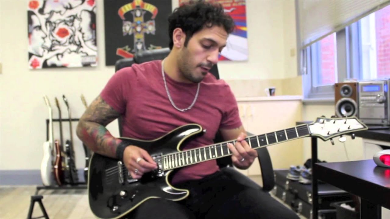 How to play 'Seek & Destroy' by Metallica Guitar Solo Lesson