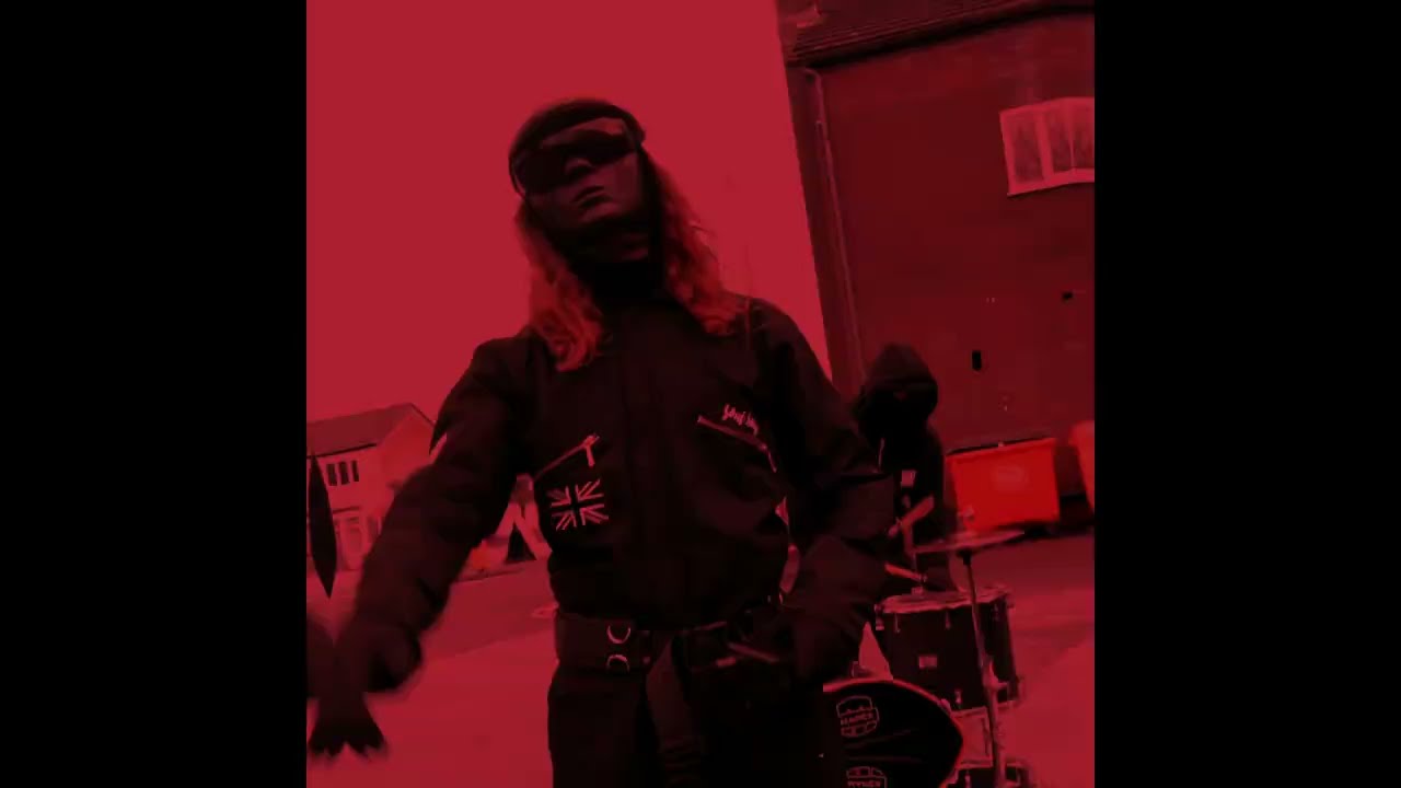 The Skinner Brothers ft. SOX - XL BULLY (Official Visualiser) video thumbnail