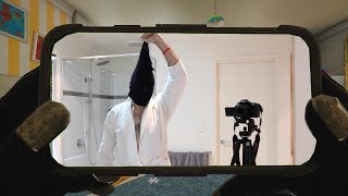 Always use incognito mode. an unsuspecting gamer goes to sit down in
his bedroom and watch howtobasic's face reveal, but he forgot turn on
mode/...