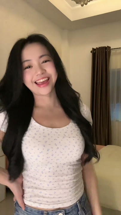 Indah banget Chrislin pake baju itu. 🥰 #cantik #beauty #asia #dance #idol #chrislin