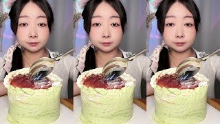 ASMR🍰Eat red dragon fruit cream cake 🍰 (soft and waxy sound) 크림 케ց 먹방 MUKBANG Satisfaction