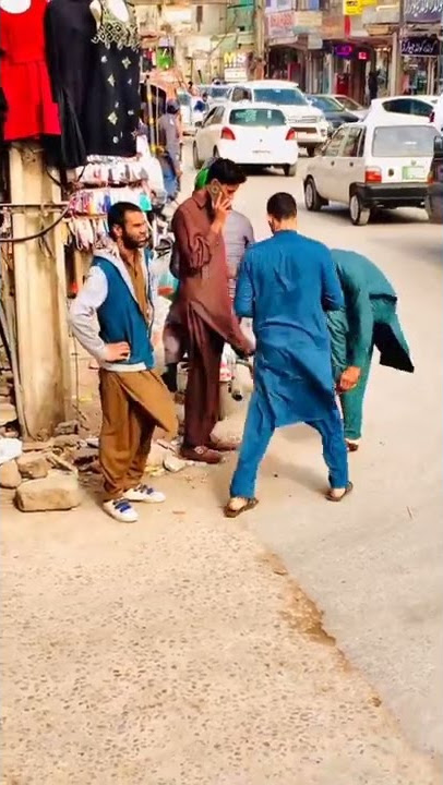 funny prank in Pakistan wait for twist