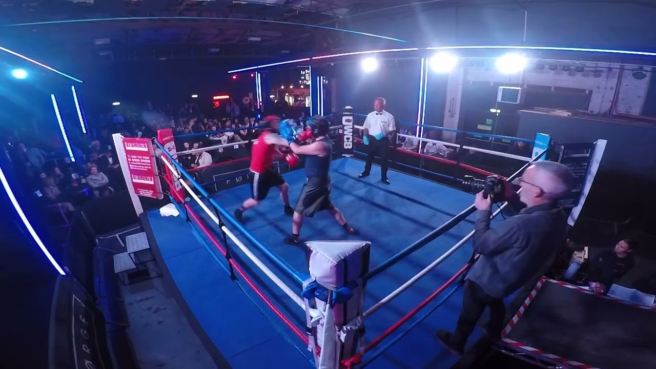 SHEFFIELD | UWCB | DEVIL DEE BOSS MAN VS THE MACHINE