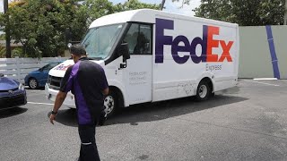 How FedEx beat earnings expectations: Analyst