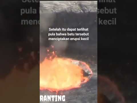 tertarik coba??#kawah#gunung#merapi#lava#experiment#shorts#youtubeshorts#mcpe