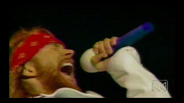Guns N Roses- Paradise City (Live in Paris 1992)