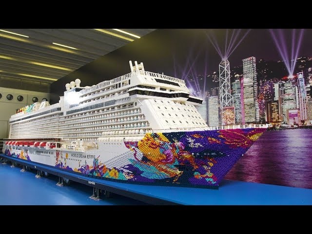 Pronta al battesimo la nuova World Dream. A Hong Kong la più grande replica  in Lego del mondo - YouTube