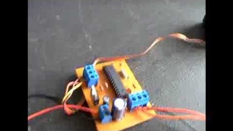 Control de servomotor con potenciometro