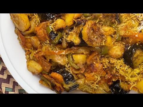 مقلوبة الخضار بدون لحم و بدون دجاج