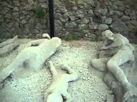 Italy Pompeii Garden Of The