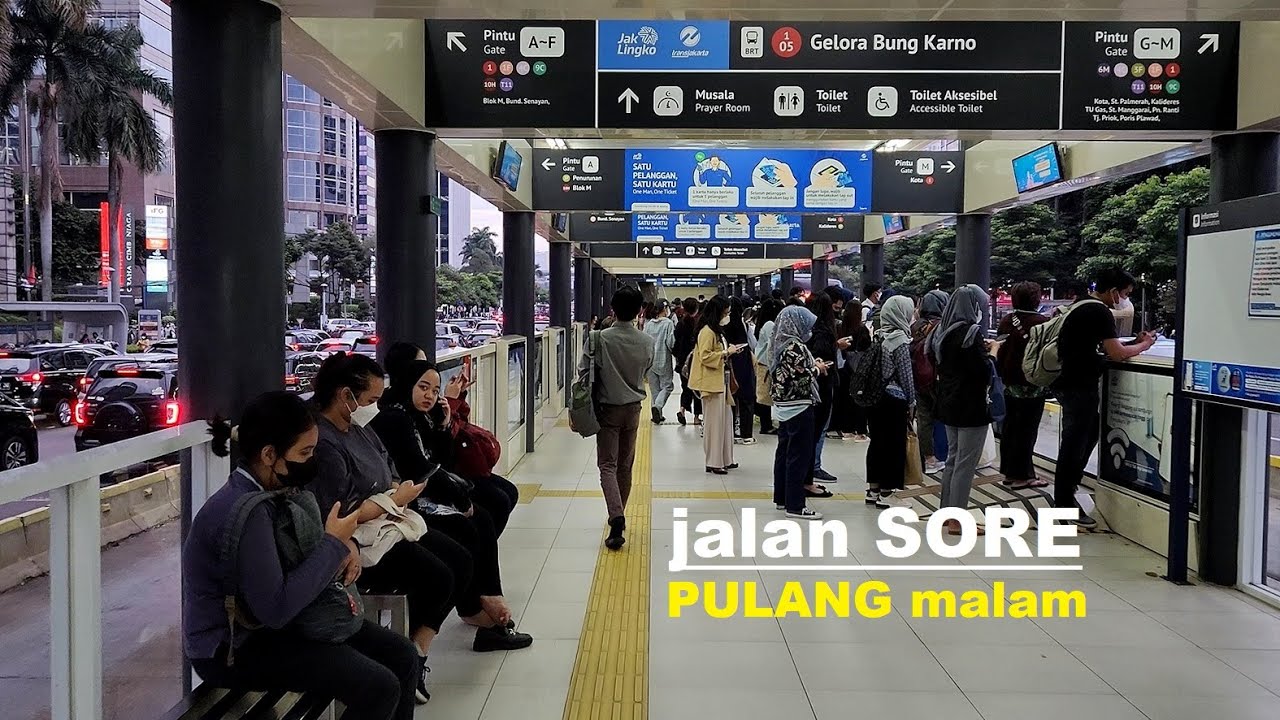 Jalan Sore Pulang Malam with Trans Jakarta BRT - around Sudirman Street ✅