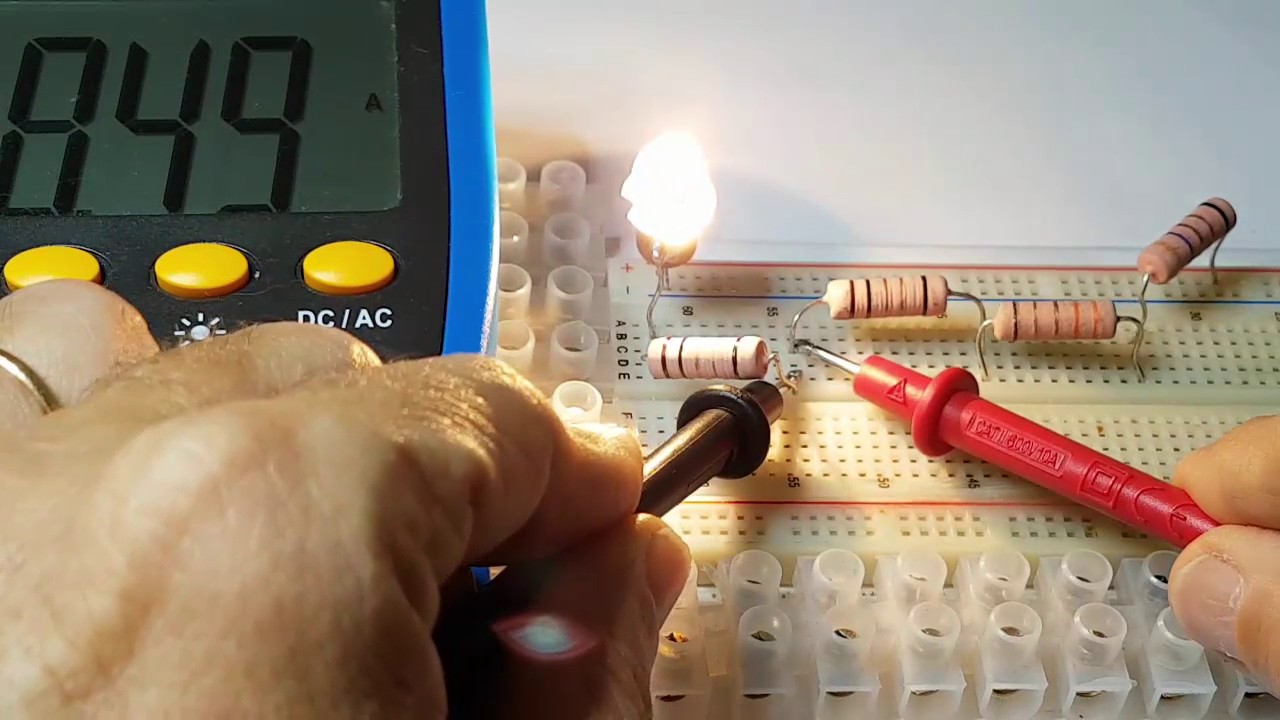 ELETRÔICA BÁSICA DETERMINANDO A POTÊNCIA DO RESISTOR PELA CORRENTE