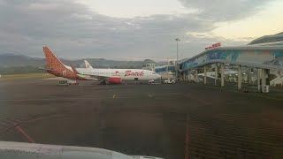 Landing Komodo Airport Labuan Bajo SUPER AIR JET AIRBUS A320