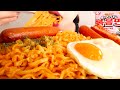 【咀嚼音】日清のポックンミョン🔥ジョンソンヴィルチェダー｜Spicy Fire Noodles & Sausage Eating Sounds/ASMR/mukbang