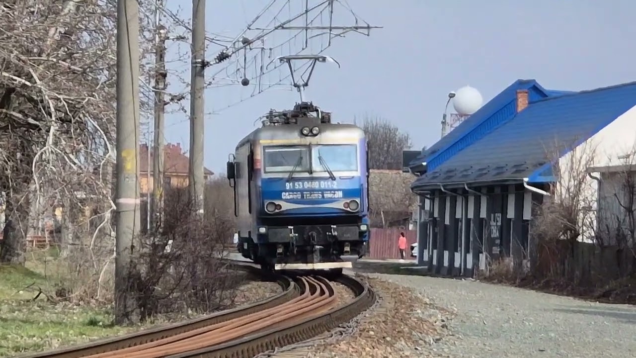 Mega video diferite trenuri de marfa ce trec la bariera de la Timisoara Est