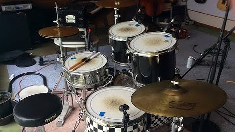 New plugin "VariBus Comp" with guest (TUKAN STUDIOS)