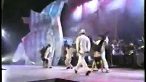 MC HAMMER - PUMP IT UP 'LIVE 1994'.mp4.flv