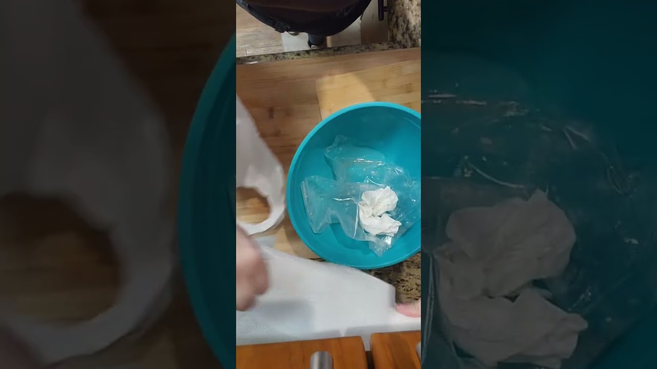 Make Green Tinga Tostadas with Me