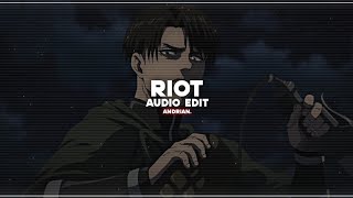 riot 「hollywood undead」 | edit audio (version 2) Resimi