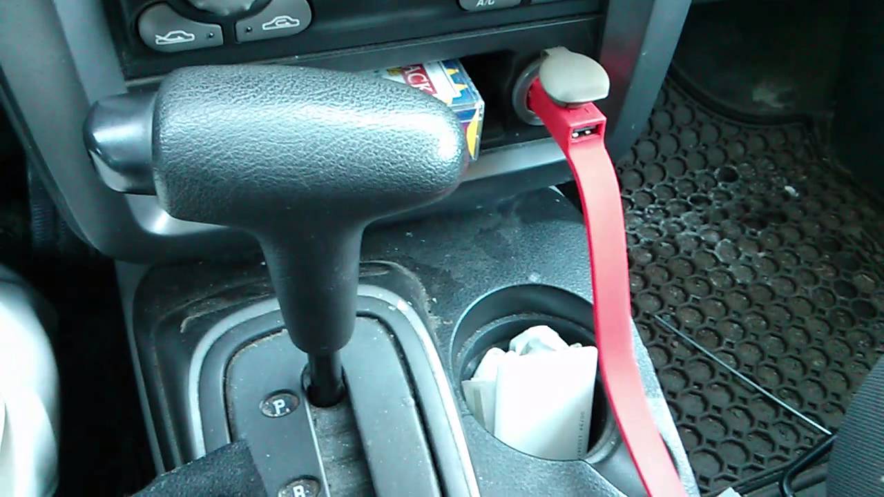 Tylt Band Car Charger