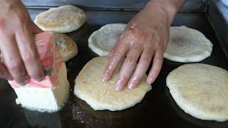 Ice Cream Sweet Pancake 'Hotteok' - Korean Street Food