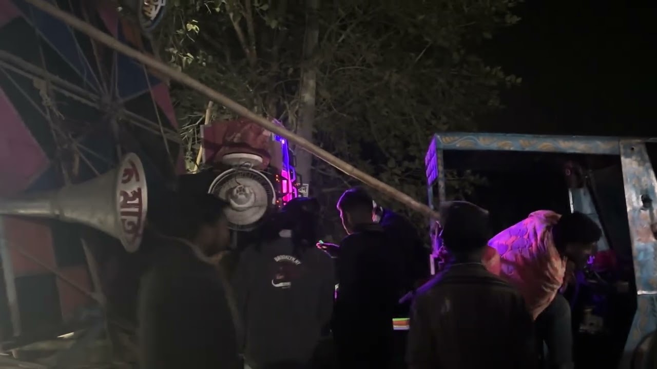 মোদক মাইক যখন রাত 9টার সময় মালচেক করে বলাগড় ঘাট রোড এ রোড শো করে 😍