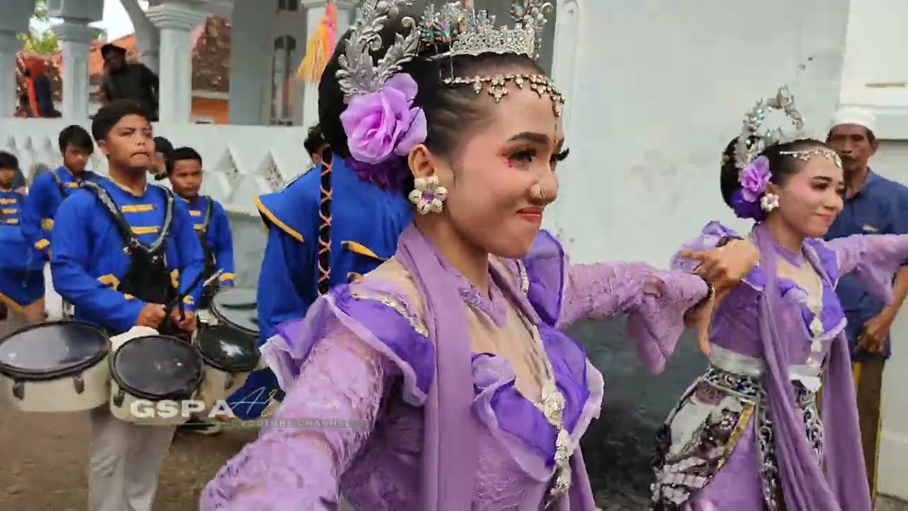 12 Grub Drumband dan Band Tong Ikut Meramaikan Karnaval Yayasan Darul Muhtadin Talango Sumenep