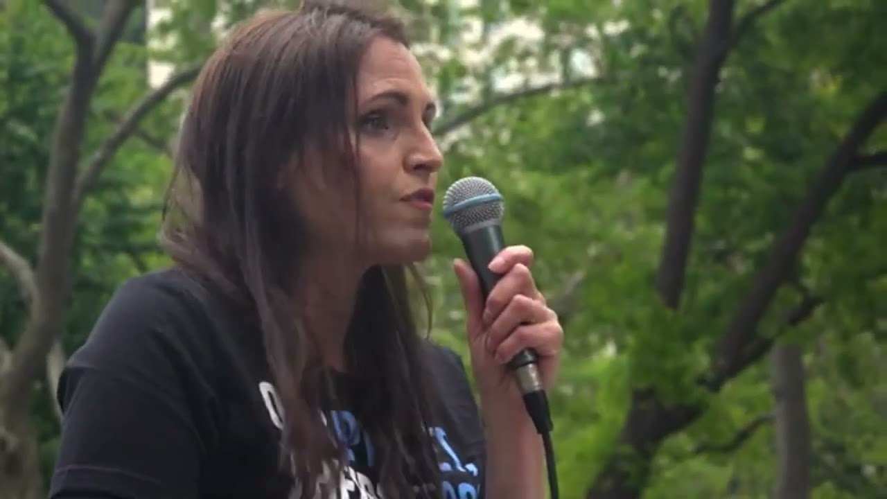 Life Cycle Of A Standardbred - Simply Stated By Edita Birnkrant - Over 1/2 End Up This Way