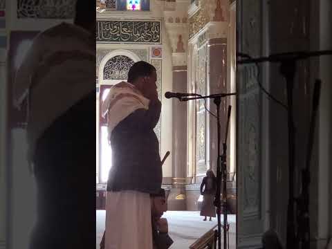 اذان جامع الصالح في العاصمة صنعاء