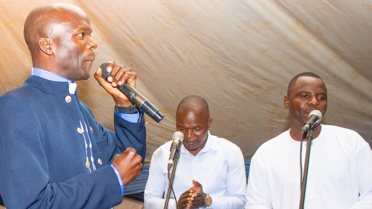 Ps Caster Wenyasha Vhengere ft Followers of Christ | Live on Stage 