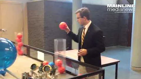 Jonathan Paras describes VEX toss-up