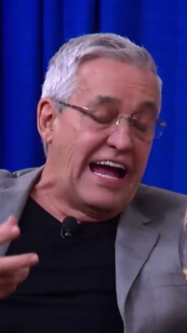 Mauro Naves relata experiência com Pelé: “Maravilhoso”