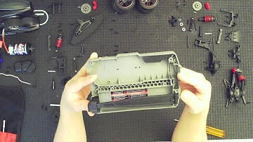 Traxxas 4 Tec 2.0 Teardown Part 4 Removing Front and Rear End Differential