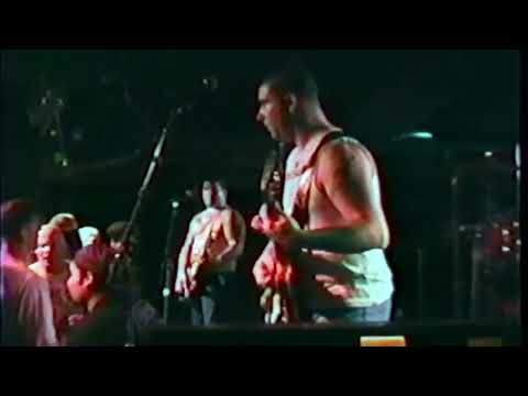 Punk music video thumbnail preview for The Bruisers - Intimidation (live)