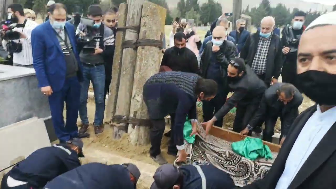 Arif Quliyevin dəfnində DAVA DÜŞDÜ - GİZLİ ÇƏKİLİŞ