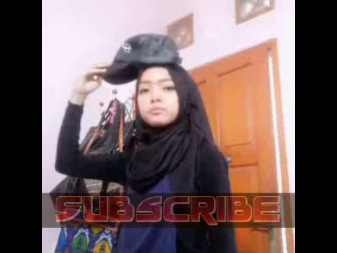 Dancing despacito ! pesona aksi gadis jilbab ini saat berjoget