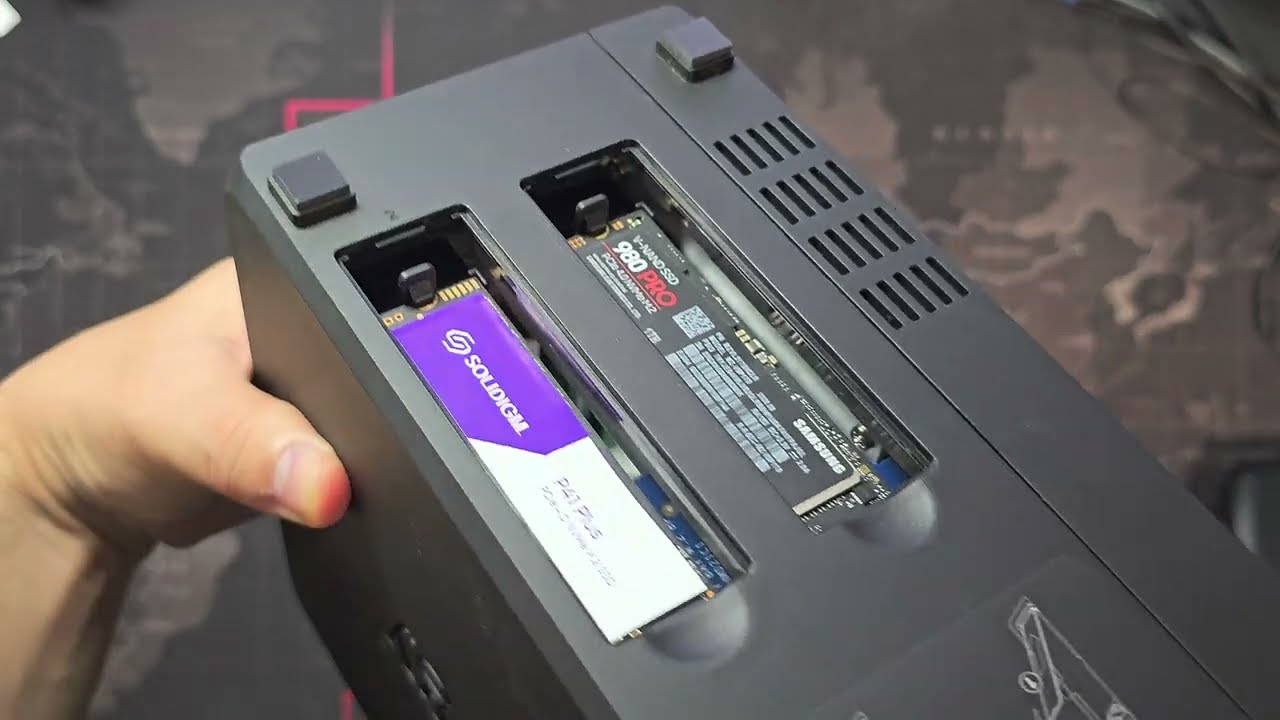 Synology DS723+のM.2 2280 NVMe SSD 増設方法について
