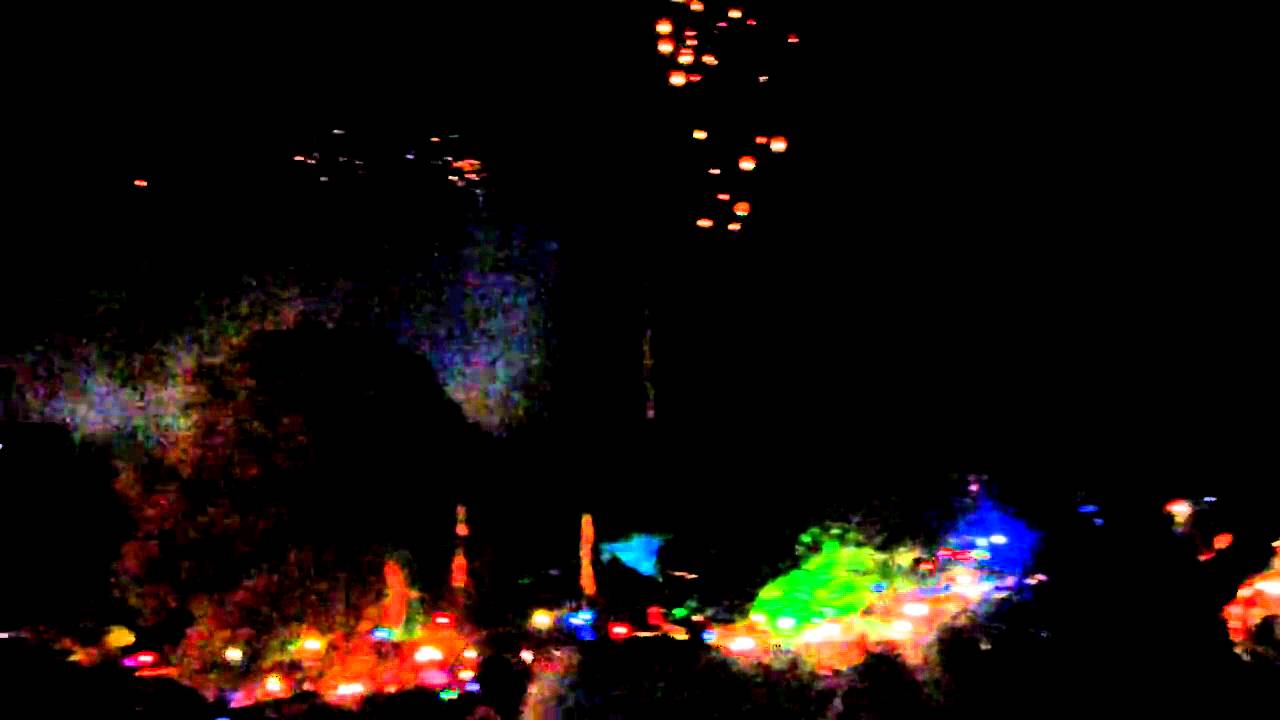 SGP 2010 - Chinese Lanterns.  Millions of em!