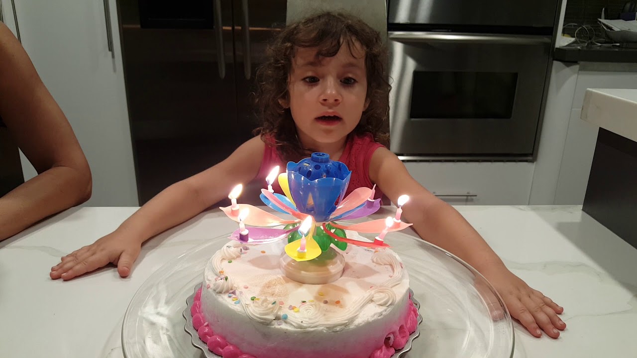 Musical Lotus Flower Candle