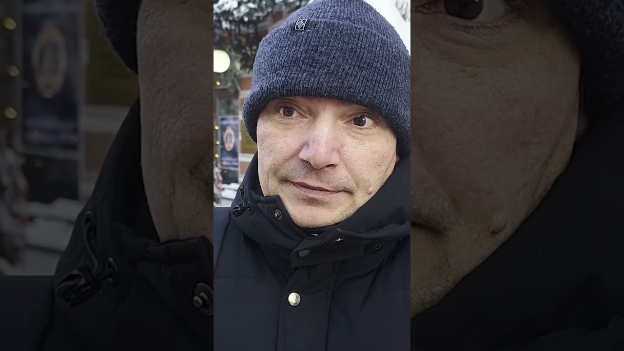 "Даже Путина приплели!" Опрос россиян о файлах Эпштейна 