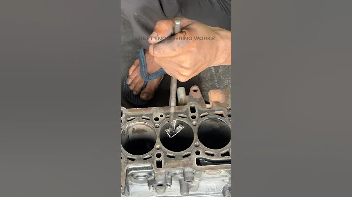 How to sleeve remove #shortsfeed #automobile #cleaning #car #rust #ford #cummins #scorpio #jcb #diy