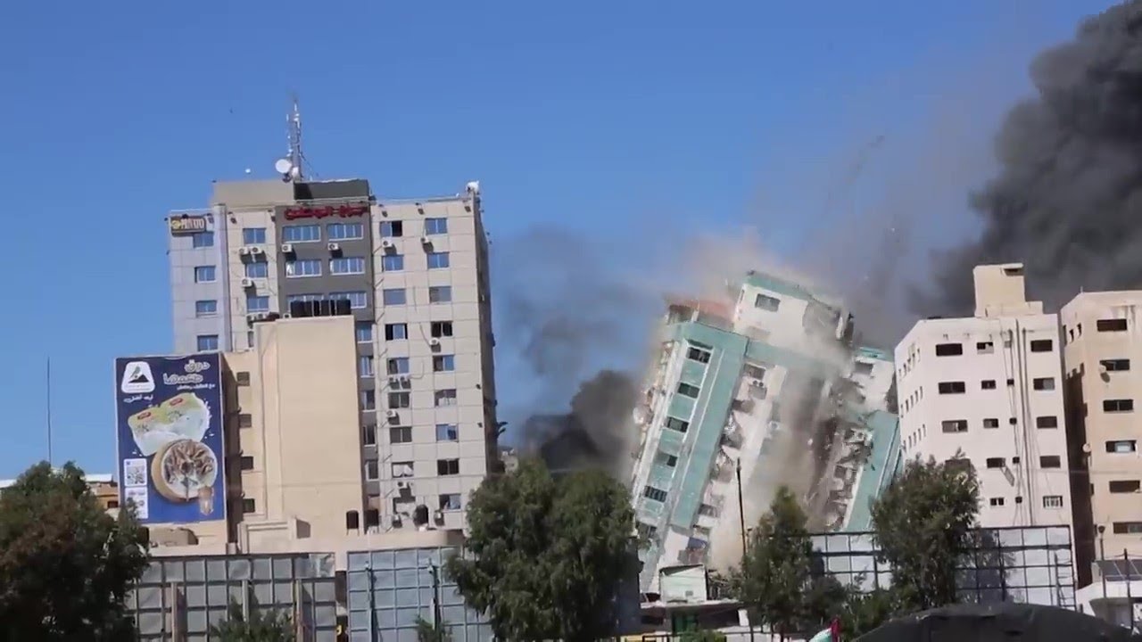 لحظة تدمير طائرات الاحتلال الإسرائيلي 