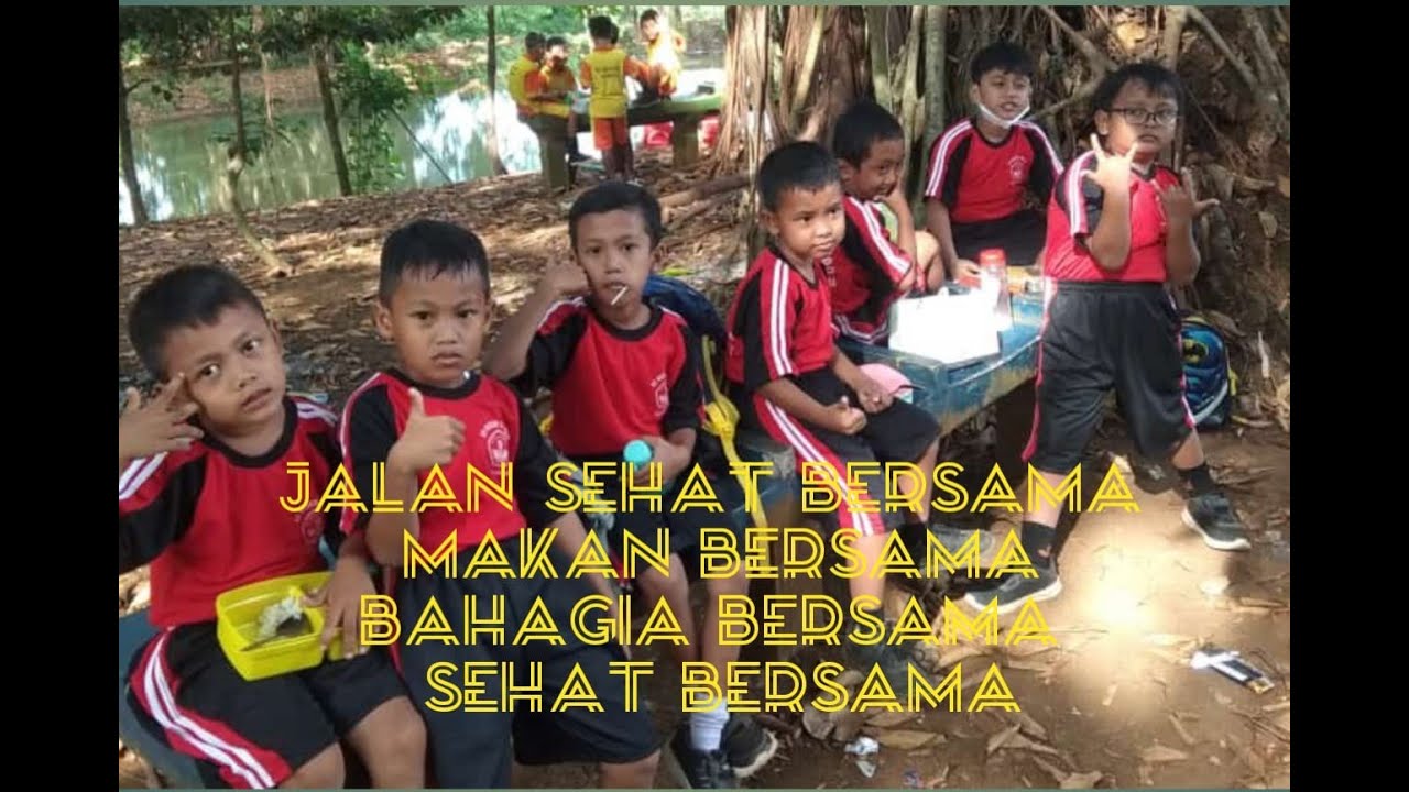 Jalan Sehat Bahagia Bersama Siswa SD Negeri 3 Bondo
